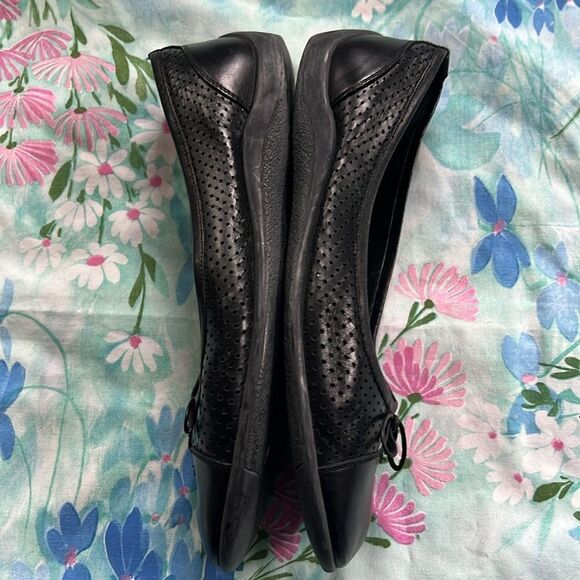 Salvatore Ferragamo Ballet Flats - 8 - Picture 5 of 16